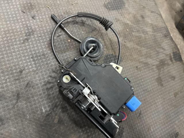 bontott VW TRANSPORTER Jobb első Ajtózár