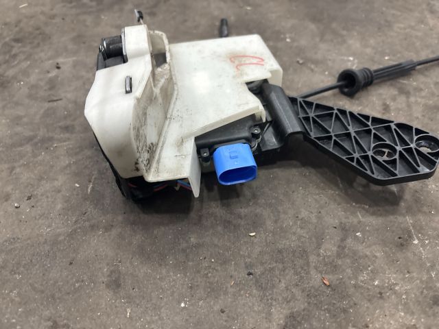 bontott VW TRANSPORTER Jobb első Ajtózár