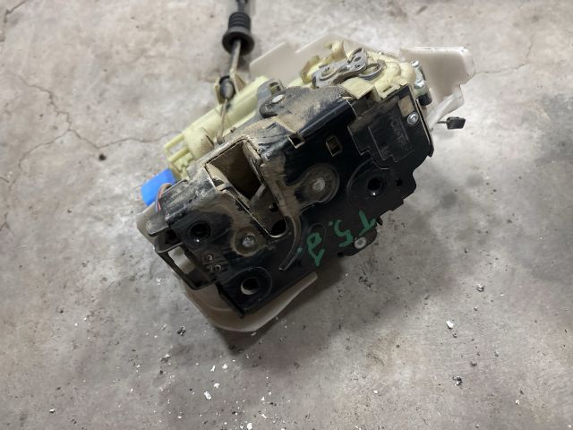 bontott VW TRANSPORTER Jobb első Ajtózár