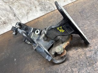 bontott VW TRANSPORTER Jobb első Alsó Zsanér