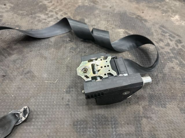 bontott VW TRANSPORTER Jobb első Biztonsági Öv