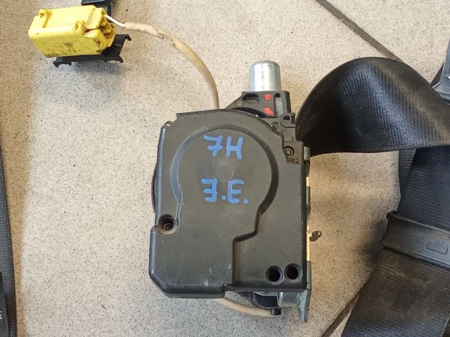 bontott VW TRANSPORTER Jobb első Biztonsági Öv