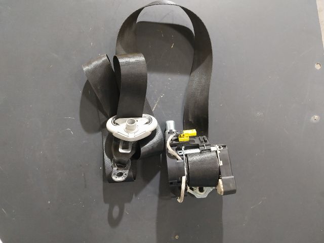 bontott VW TRANSPORTER Jobb első Biztonsági Öv