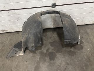 bontott VW TRANSPORTER Jobb első Első Dobbetét (Kerékjárati, Műanyag)