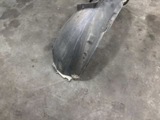 bontott VW TRANSPORTER Jobb első Első Dobbetét (Kerékjárati, Műanyag)