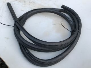 bontott VW TRANSPORTER Jobb első Gumikéder