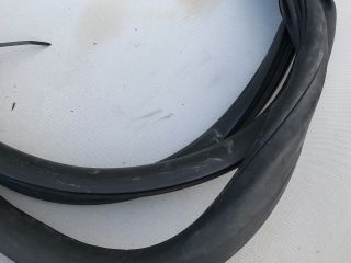 bontott VW TRANSPORTER Jobb első Gumikéder