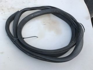 bontott VW TRANSPORTER Jobb első Gumikéder