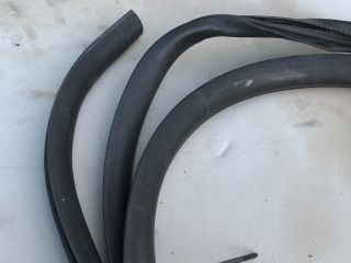 bontott VW TRANSPORTER Jobb első Gumikéder