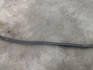 bontott VW TRANSPORTER Jobb első Gumikéder