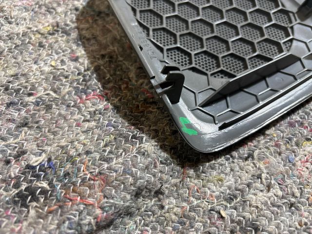 bontott VW TRANSPORTER Jobb első Hangszóró Burkolat