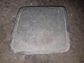 bontott VW TRANSPORTER Jobb első Hangszóró Burkolat