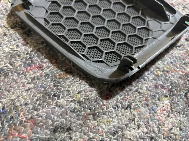 bontott VW TRANSPORTER Jobb első Hangszóró Burkolat