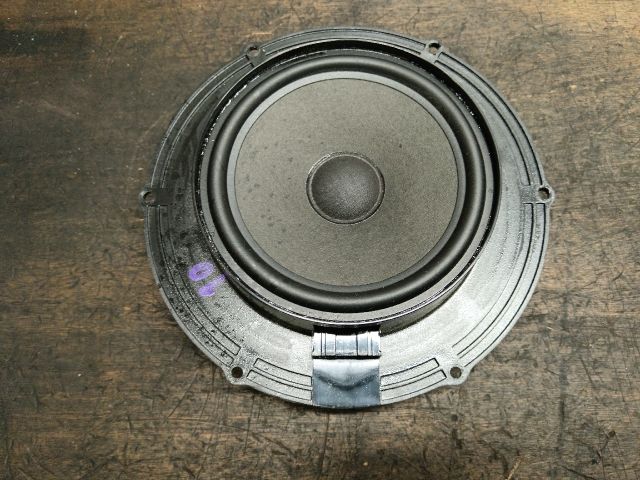 bontott VW TRANSPORTER Jobb első Hangszóró