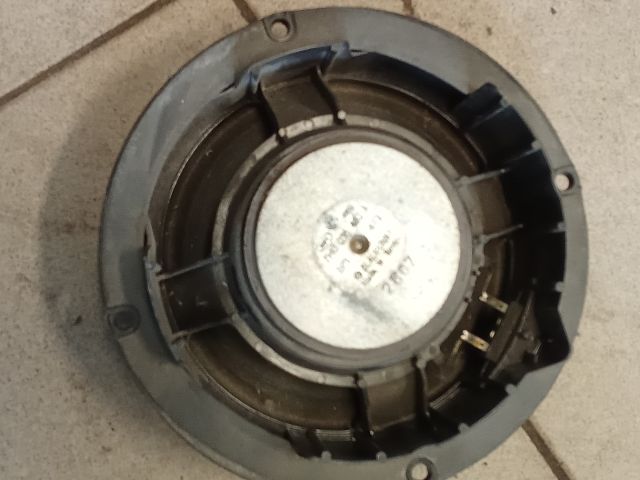 bontott VW TRANSPORTER Jobb első Hangszóró