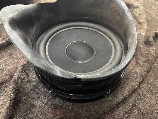 bontott VW TRANSPORTER Jobb első Hangszóró