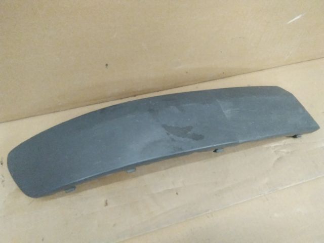 bontott VW TRANSPORTER Jobb első Lökhárító Díszléc