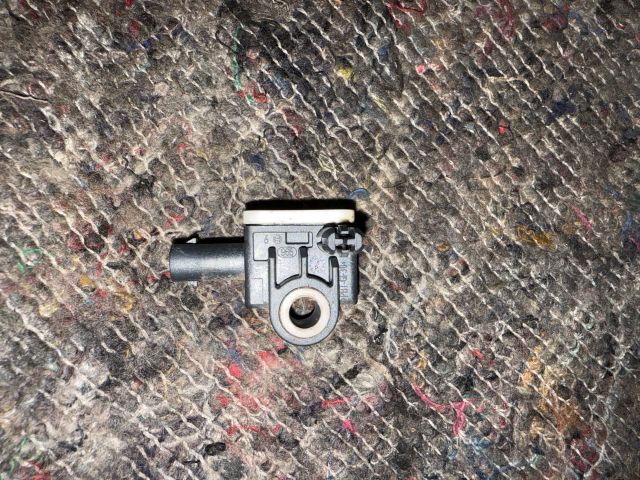 bontott VW TRANSPORTER Jobb első Oldal Ütközés Érzékelő