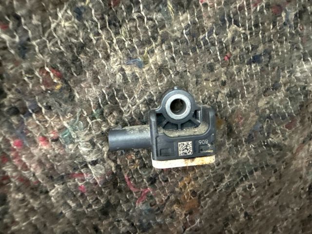 bontott VW TRANSPORTER Jobb első Oldal Ütközés Érzékelő