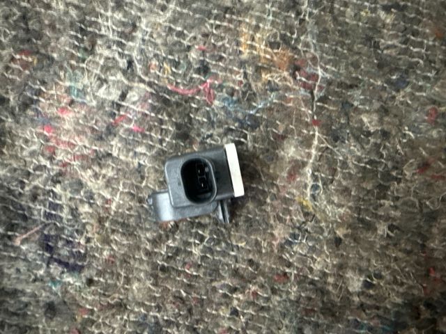 bontott VW TRANSPORTER Jobb első Oldal Ütközés Érzékelő