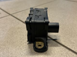 bontott VW TRANSPORTER Jobb első Oldal Ütközés Érzékelő