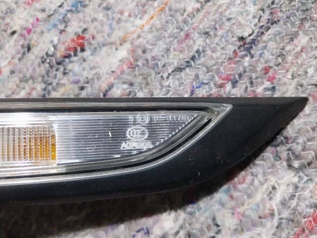 bontott VW TRANSPORTER Jobb első Sárvédő Irányjelző