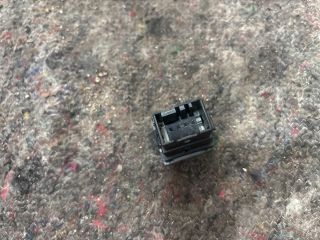 bontott VW TRANSPORTER Jobb első Ülésfűtés Kapcsoló