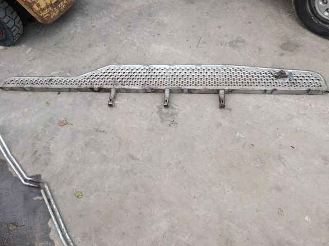 bontott VW TRANSPORTER Jobb Fellépő