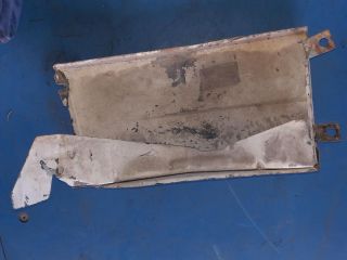 bontott VW TRANSPORTER Jobb Fényszóró Szemöldök