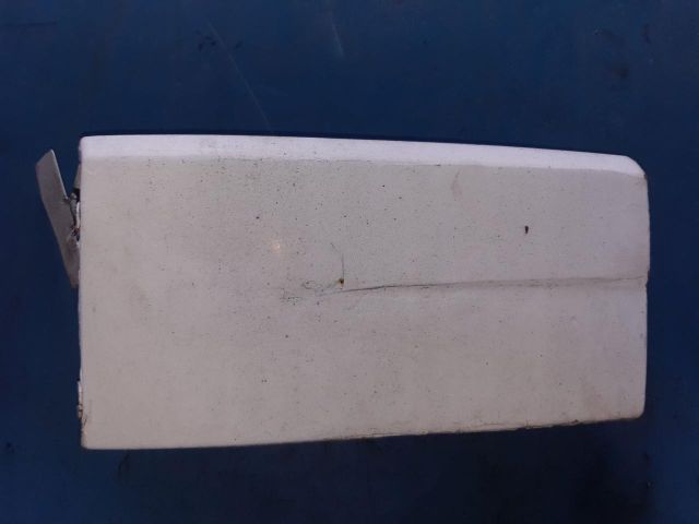 bontott VW TRANSPORTER Jobb Fényszóró Szemöldök