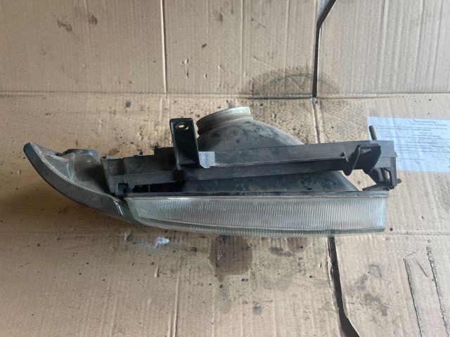 bontott VW TRANSPORTER Jobb Fényszóró