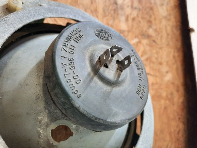 bontott VW TRANSPORTER Jobb Fényszóró