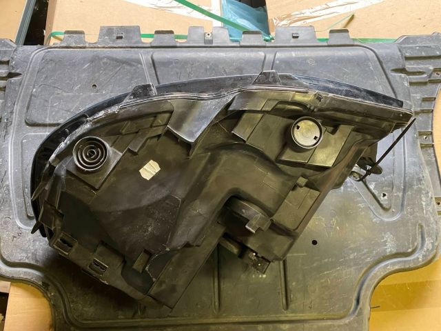 bontott VW TRANSPORTER Jobb Fényszóró