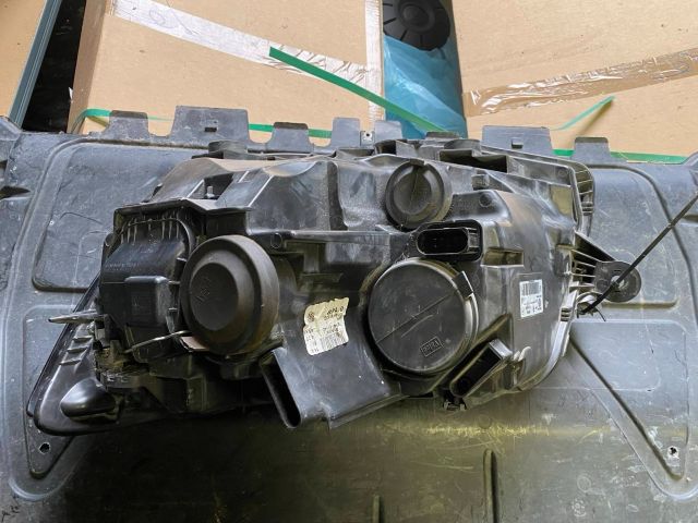 bontott VW TRANSPORTER Jobb Fényszóró