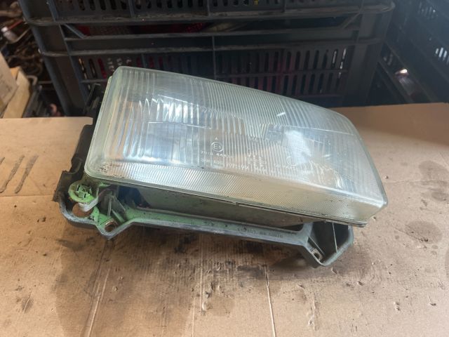 bontott VW TRANSPORTER Jobb Fényszóró