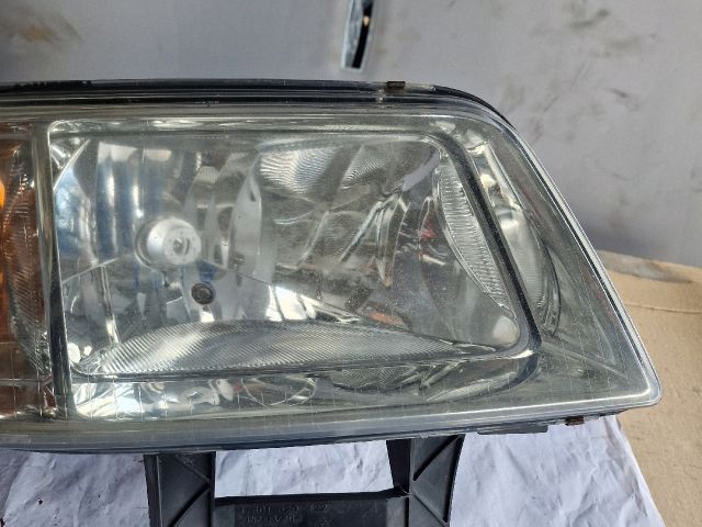 bontott VW TRANSPORTER Jobb Fényszóró