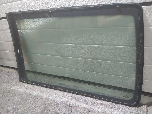 bontott VW TRANSPORTER Jobb hátsó Ablak