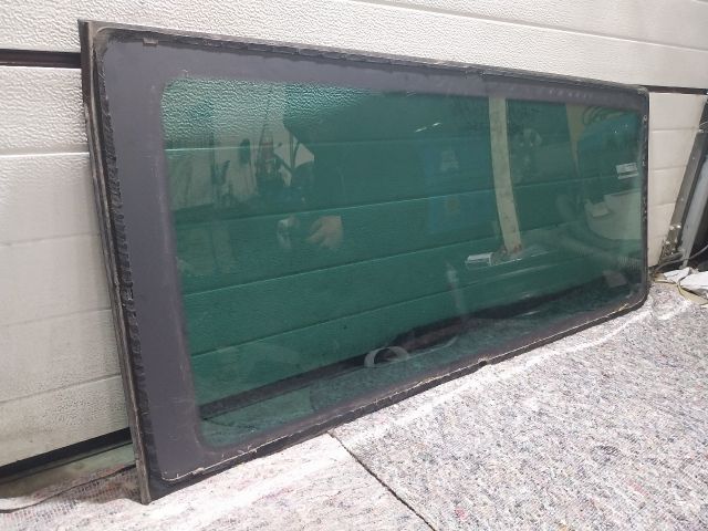 bontott VW TRANSPORTER Jobb hátsó Ablak