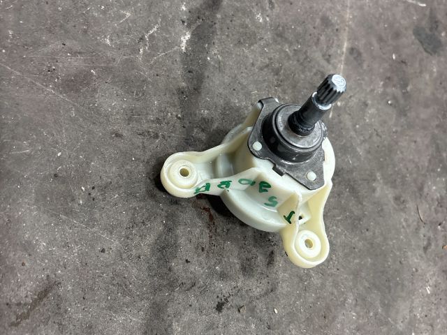 bontott VW TRANSPORTER Jobb hátsó Ablakemelő Szerkezet (Mechanikus)