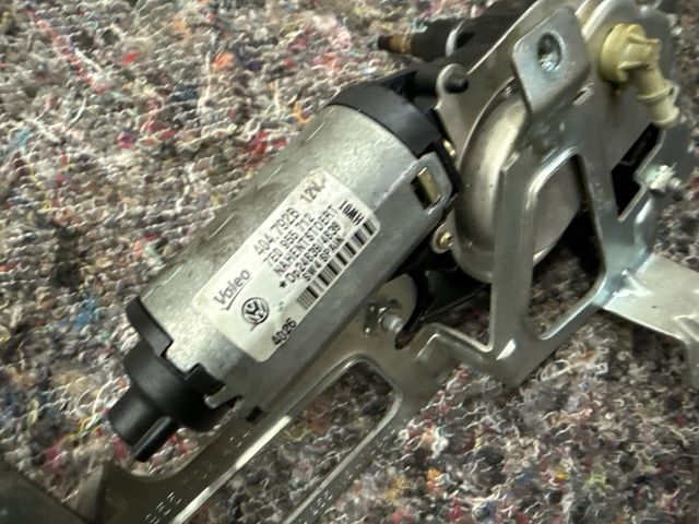 bontott VW TRANSPORTER Jobb hátsó Ablaktörlő Motor