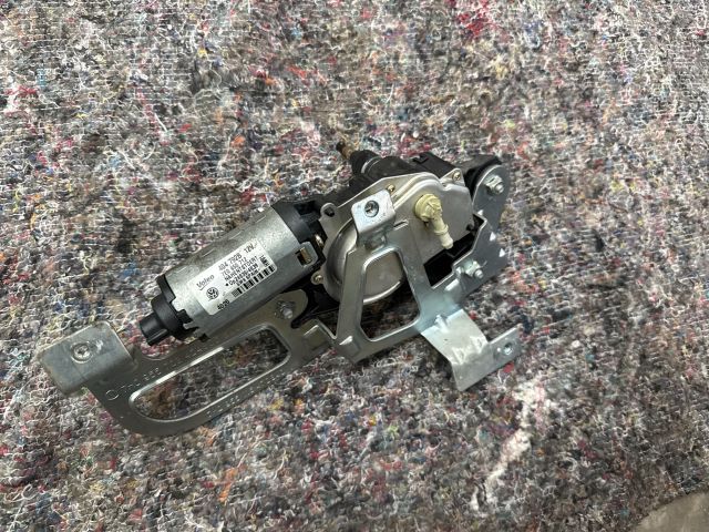 bontott VW TRANSPORTER Jobb hátsó Ablaktörlő Motor