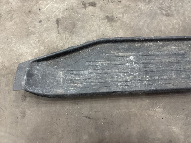 bontott VW TRANSPORTER Jobb hátsó Belső Küszöb Burkolat