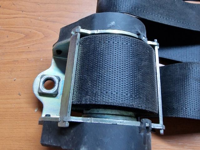 bontott VW TRANSPORTER Jobb hátsó Biztonsági Öv