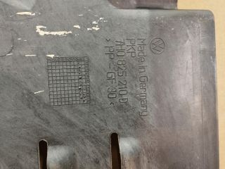 bontott VW TRANSPORTER Jobb hátsó Fenéklemez