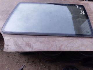 bontott VW TRANSPORTER Jobb hátsó Fixüveg (Ajtóban)