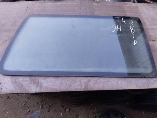 bontott VW TRANSPORTER Jobb hátsó Fixüveg (Ajtóban)