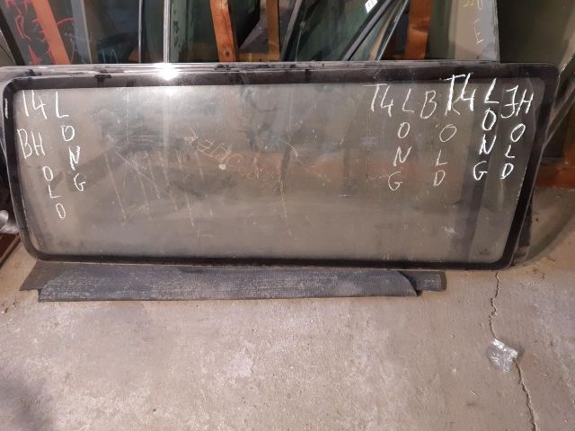 bontott VW TRANSPORTER Jobb hátsó Fixüveg (Ajtóban)