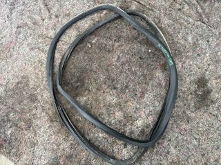 bontott VW TRANSPORTER Jobb hátsó Gumikéder