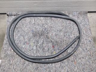 bontott VW TRANSPORTER Jobb hátsó Gumikéder