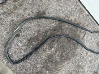 bontott VW TRANSPORTER Jobb hátsó Gumikéder